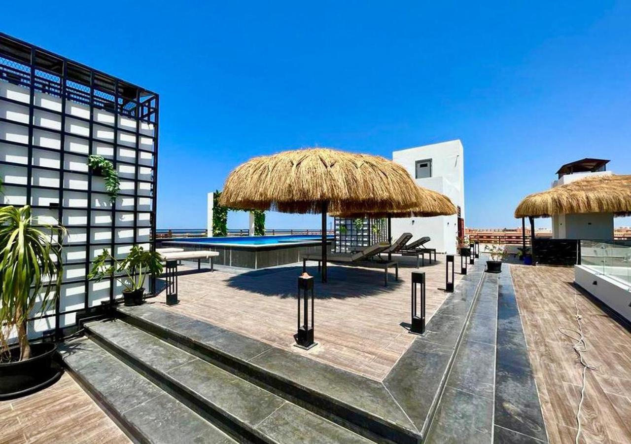 Sanctuary Sunlit Hurghada Haven With 4 Pools, Rooftop Sunsets & Gourmet Bites Steps Away Eksteriør billede