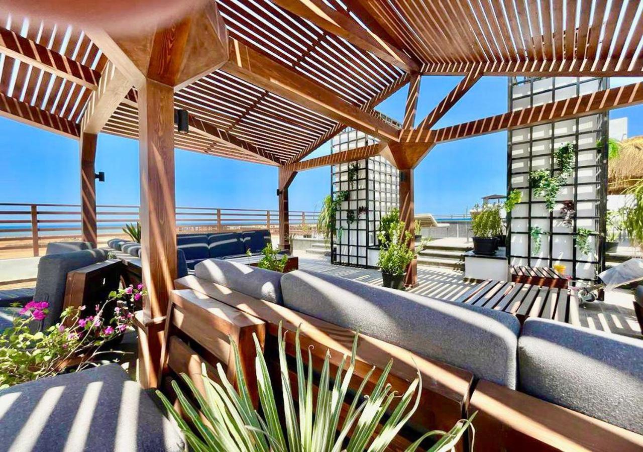 Sanctuary Sunlit Hurghada Haven With 4 Pools, Rooftop Sunsets & Gourmet Bites Steps Away Eksteriør billede