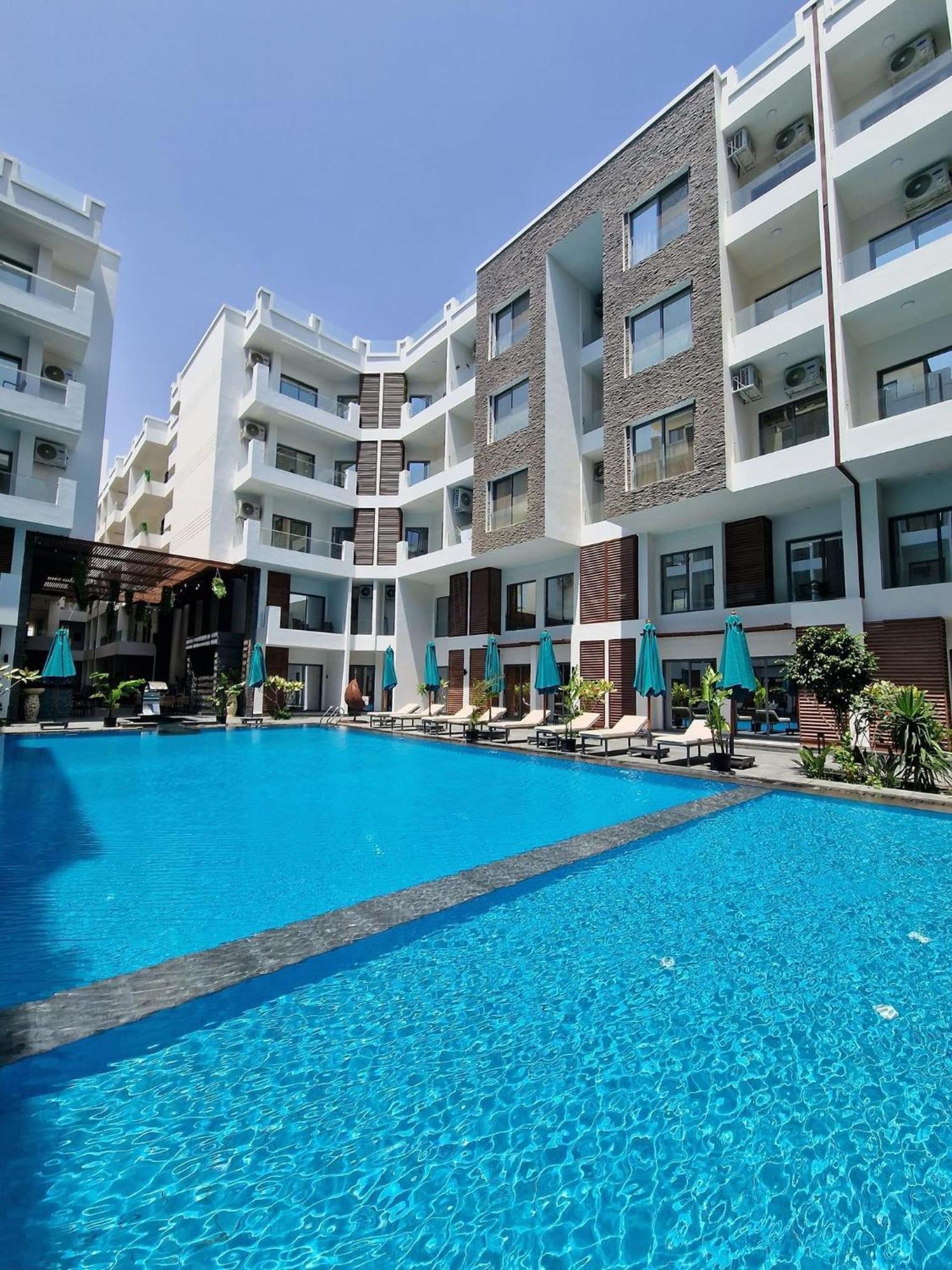 3Br 2Ba Serene Escape 4 Pools 1 Heated In The Winter Free Wifi Restaurant And Onsite Shop Hurghada Eksteriør billede